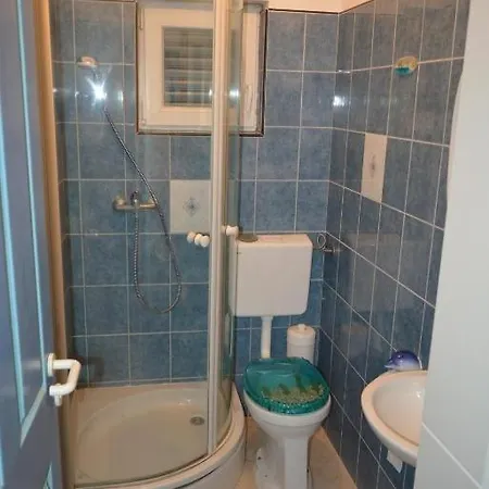 In With Balcony, Air Conditioning, Wi-fi * Vrsi